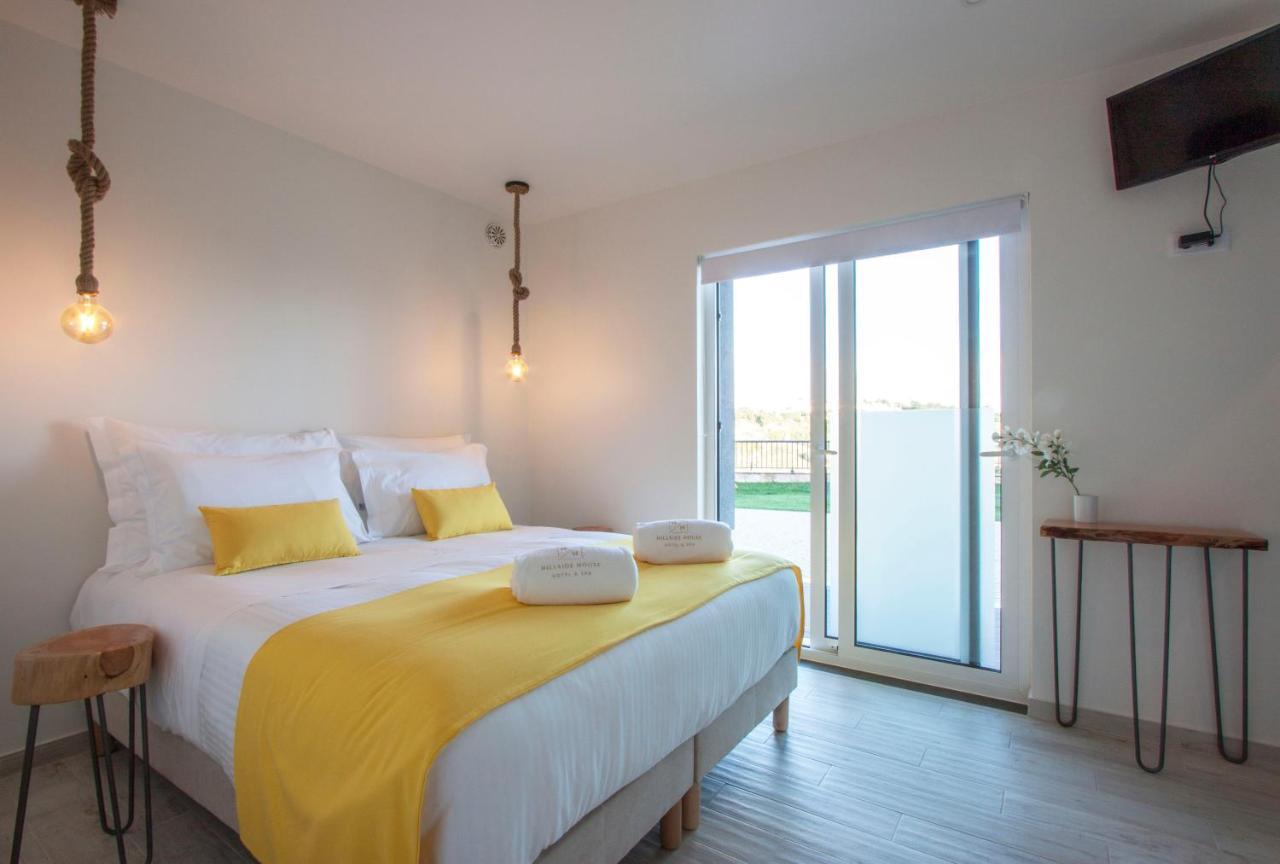 Hillside House Suites & Spa Фож-ду-Арелю Екстериор снимка