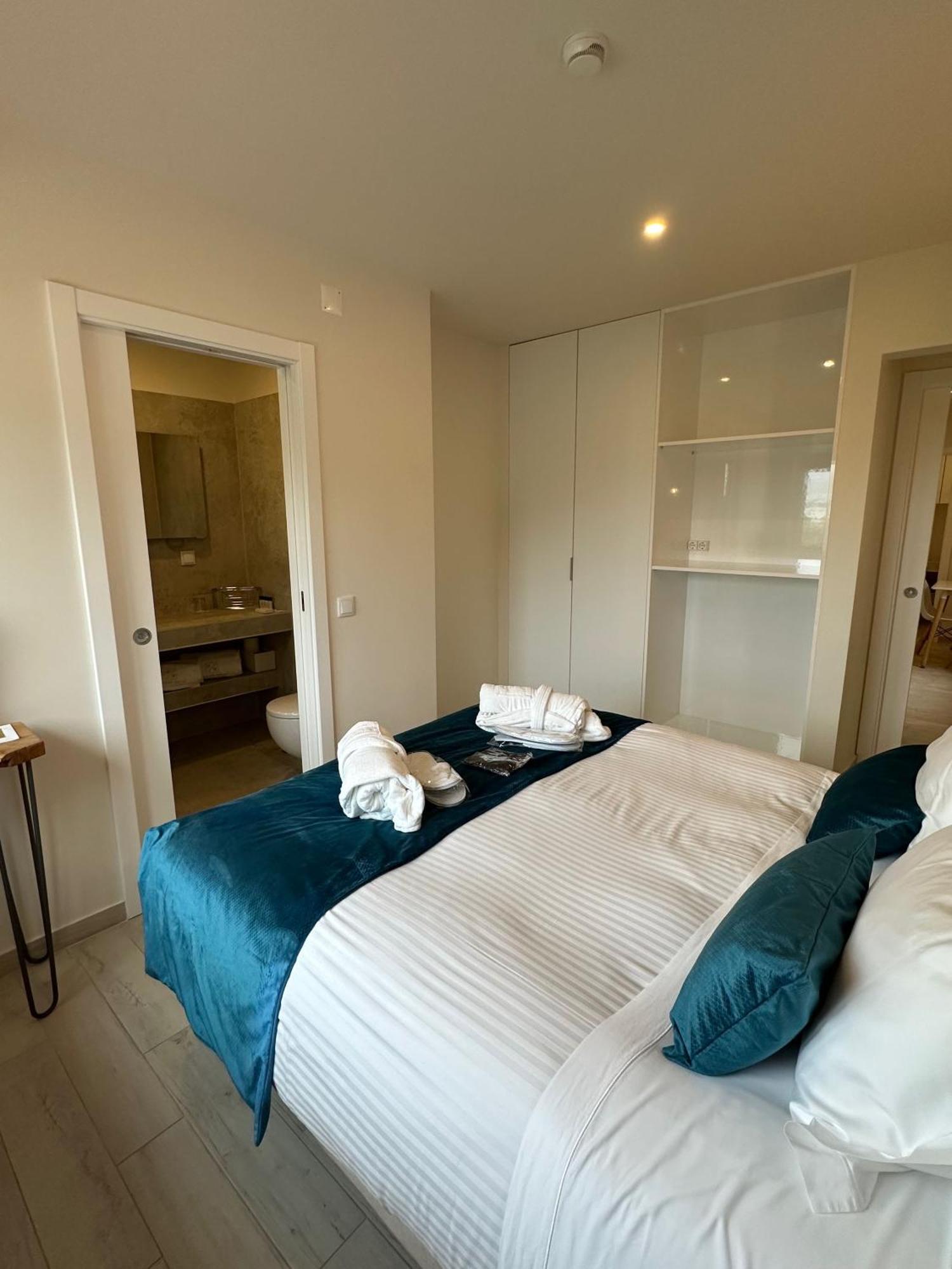 Hillside House Suites & Spa Фож-ду-Арелю Екстериор снимка